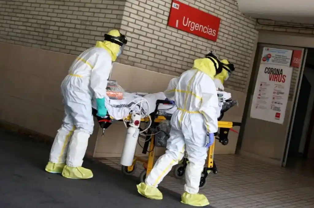 España: con 435 fallecidos, la cifra diaria de muertos por coronavirus se estabiliza  