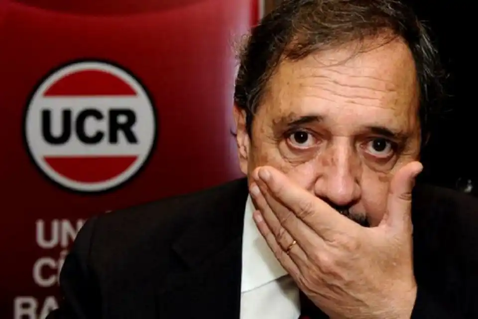 Ricardo Alfonsín llega a Entre Ríos con críticas al radicalismo provincial