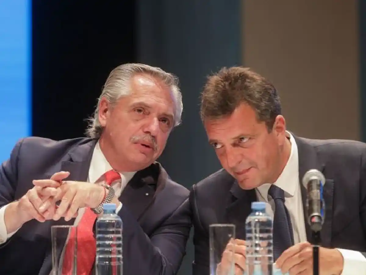 Alberto Fernández recibiría hoy domingo a Massa y a sus colaboradores pasado el mediodía 