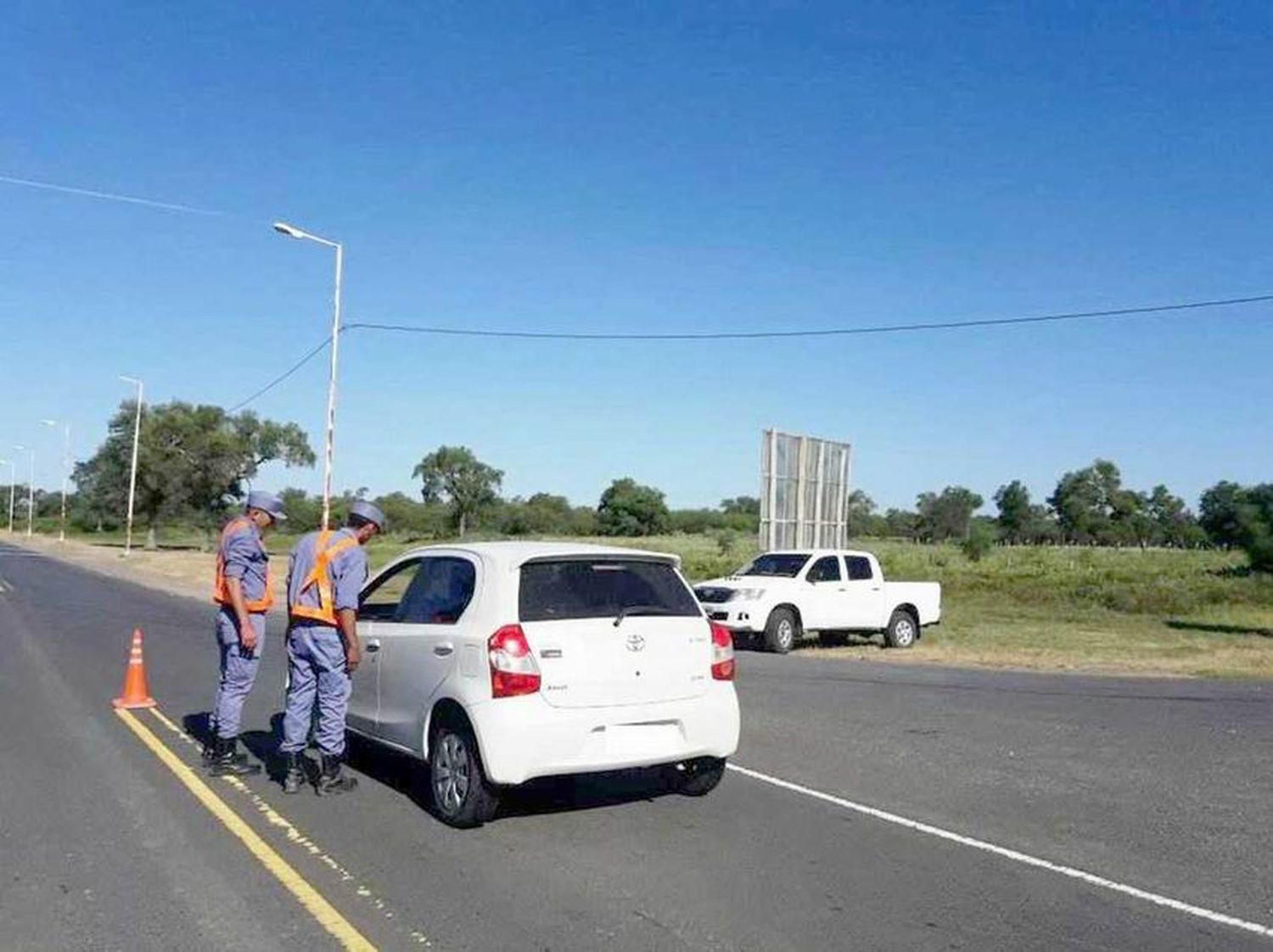 La Policía labró 149 actas de infracción y sacó 
de las calles a más de 20 conductores ebrios