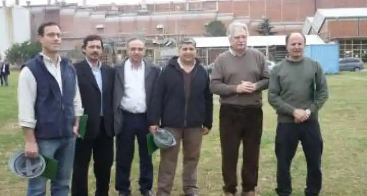 Cinco Candidatos a Intendente recorrieron Papel Prensa