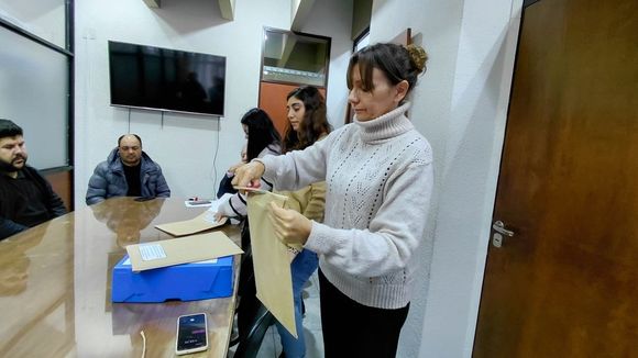 El municipio recibió cuatro ofertas para la compra de un camión regador de 10.000 litros