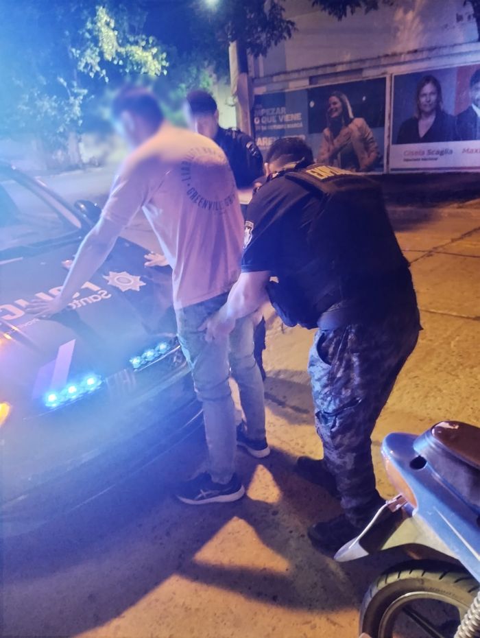 Despliegue policial y operativo conjunto en distintos barrios de Rafaela - 3