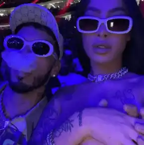 Anuel AA y su esposa. Foto Instagram