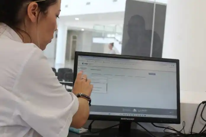 Esperan que para 2027 todos los establecimientos de salud provinciales estén plenamente integrados al ecosistema digital.