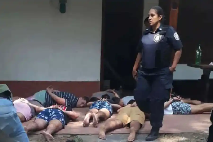 Así se realizó el allanamiento y posterior detención de los rugbiers en Villa Gesell