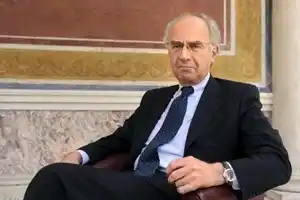 Renunciaron los directores del Banco Vaticano