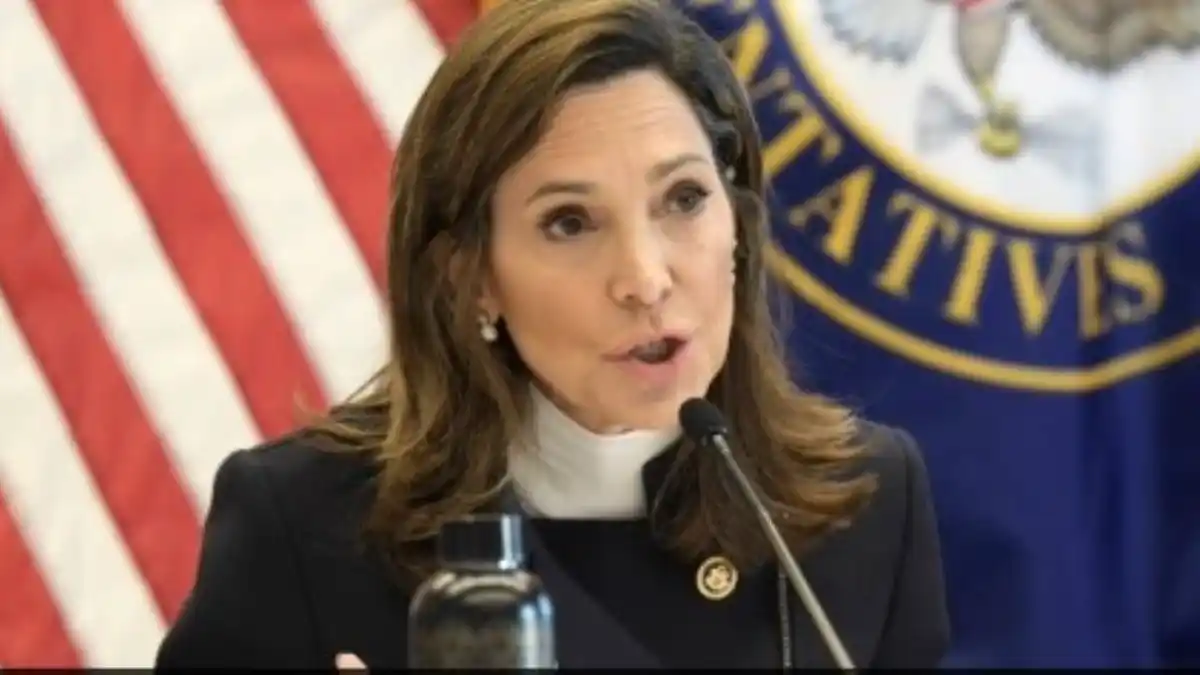 Congresista María Elvira Salazar celebra que Administración Maduro dejará de percibir $400 millones mensuales de Chevron