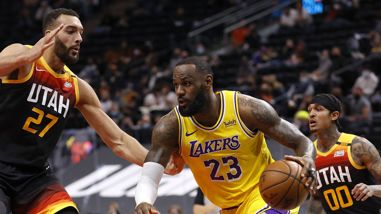 Los Lakers se levantaron con una gran victoria ante Utah Jazz