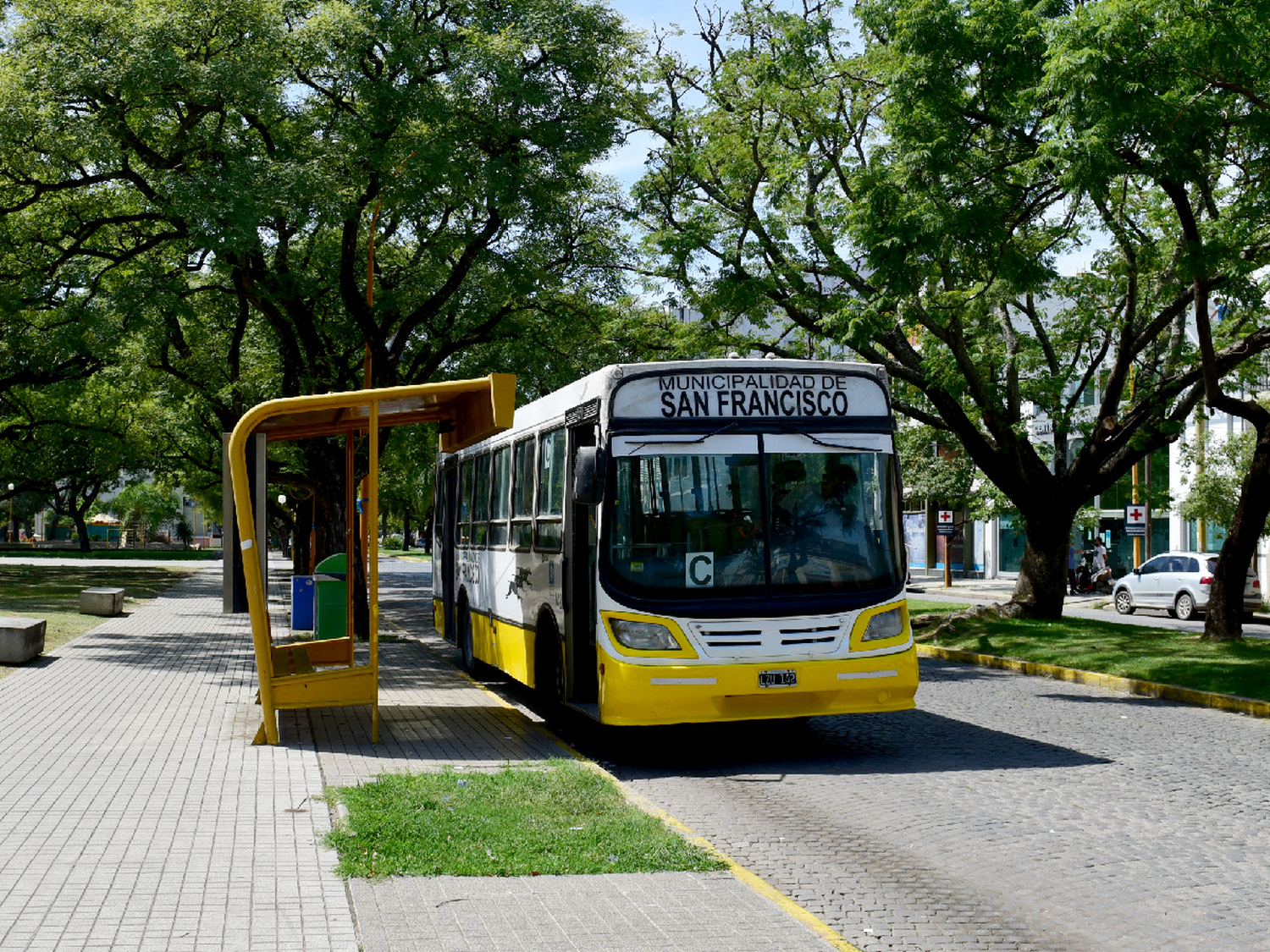 Desde el lunes la Línea C de colectivos corrige parte de su recorrido