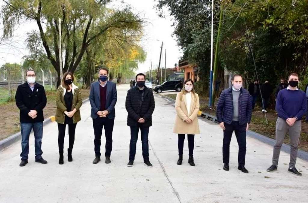Malvinas Argentinas: Pavimentación de calles en Villa de Mayo