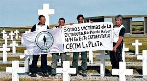 Denuncian que grupo neofascista amenazó a excombatientes de Malvinas en La Plata