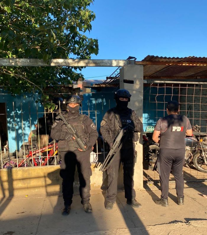 Tentativa de homicidio y allanamientos en barrio 2 de Abril: hay tres personas detenidas