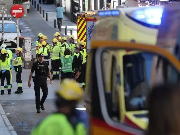 ALERTA en MADRID por derrumbe parcial de un edificio: hay varios heridos y desaparecidos