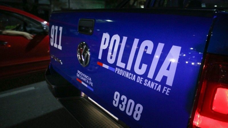 Violencia en Santa Fe: lo golpearon y le dispararon para robarle la moto