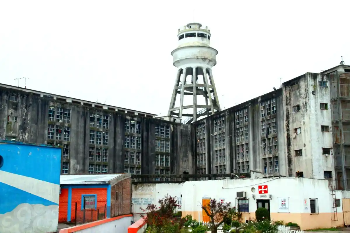 La Comisión provincial por la Memoria presentó un informe "muy crítico" sobre el estado de las cárceles