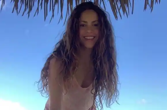 Shakira demostró sus habilidades andando en skate