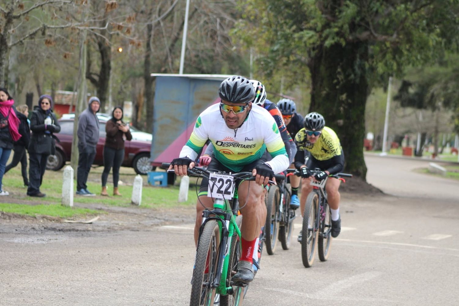 Gualeguay, por segundo año consecutivo, tuvo su fecha de Rural Bike para que nuestros ciclistas sean locales. En esta oportunidad debido a la inclemencias del tiempo, se utilizó un circuito alternativo de 6.5 kilómetros en Parque Quintana y Costanera Sur, con aproximadamente 100 inscriptos.