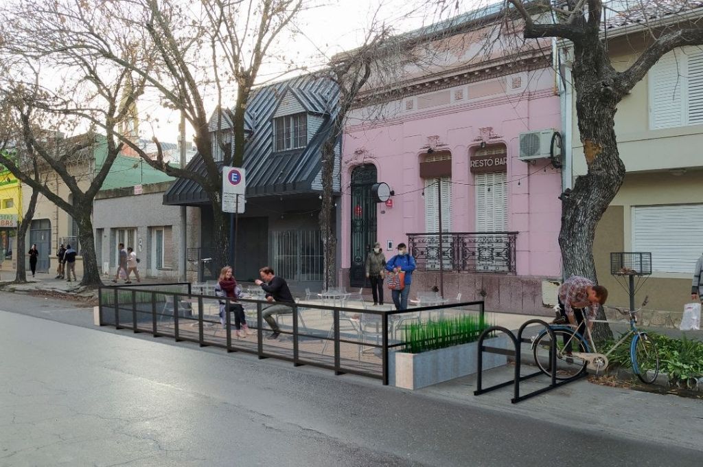 Se ultiman los detalles para la instalación de balcones gastronómicos