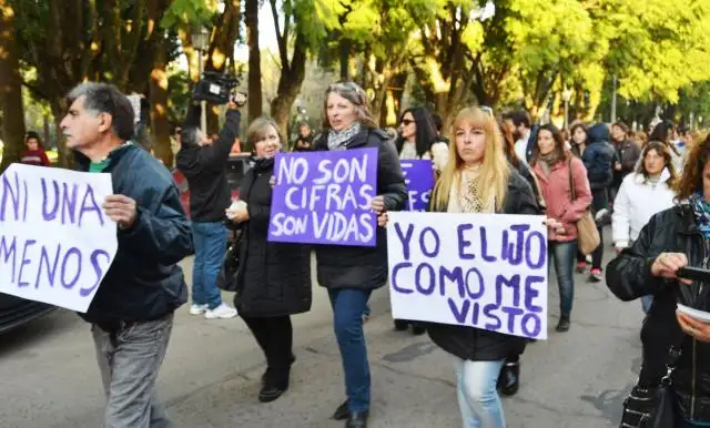 Se realizó la Marcha “Ni Una Menos, Vivas Nos Queremos” contra el femicidio
