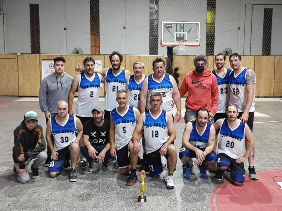Debanba: Los Andes no pudo con Sportivo y fue subcampeón en la zona B de +35