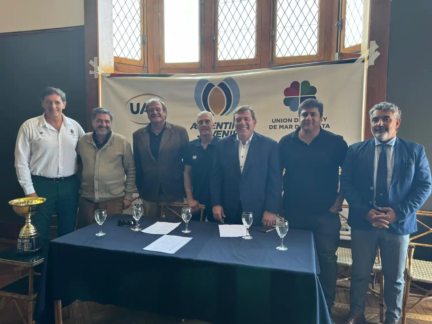 La presentación del evento con el intendente Guillermo Montenegro.