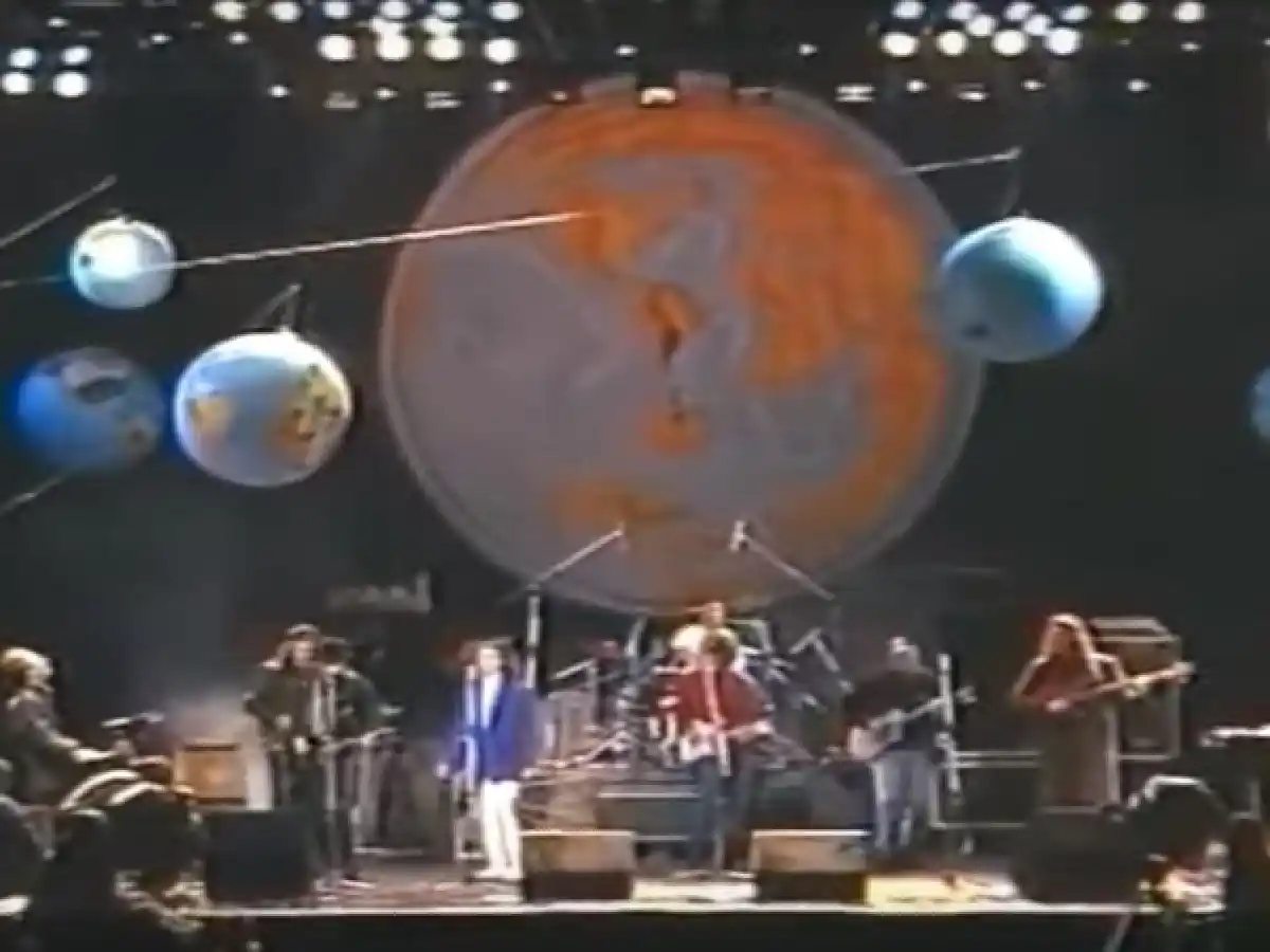 Suben un video inédito de Spinetta junto a Cerati, Fito Paez, Zeta Bossio interpretando “Seguir viviendo sin tu amor”