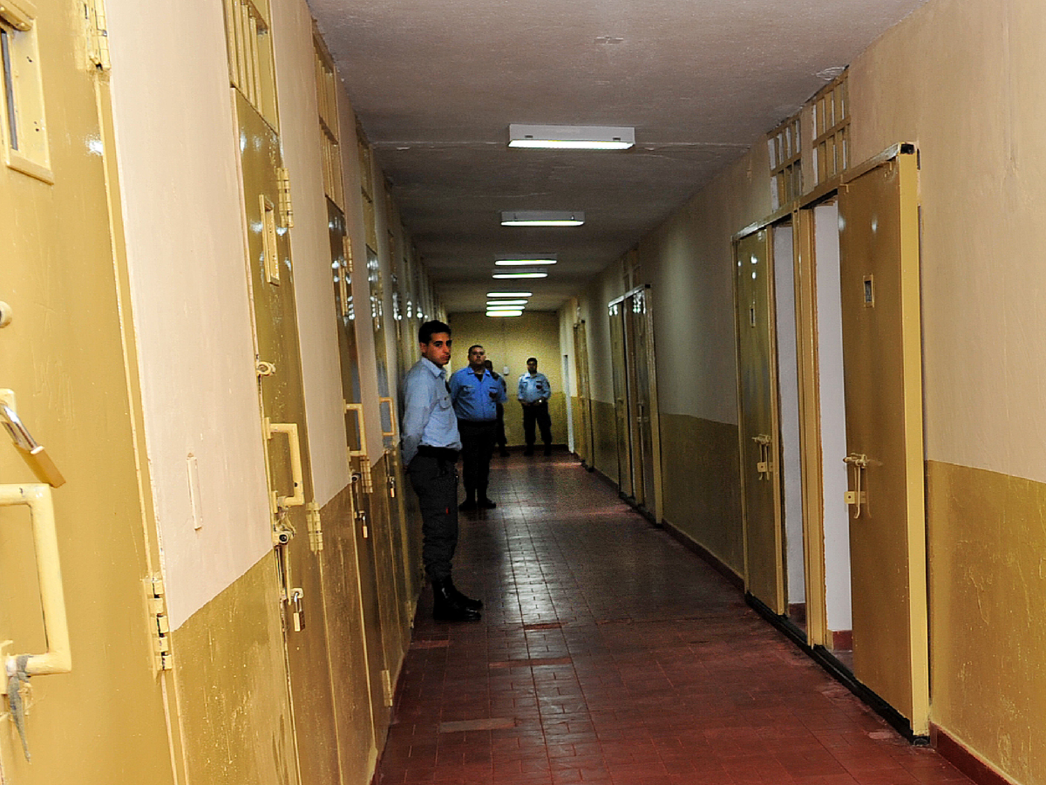 Allanamiento en la cárcel local por la causa de las estafas telefónicas en Morteros