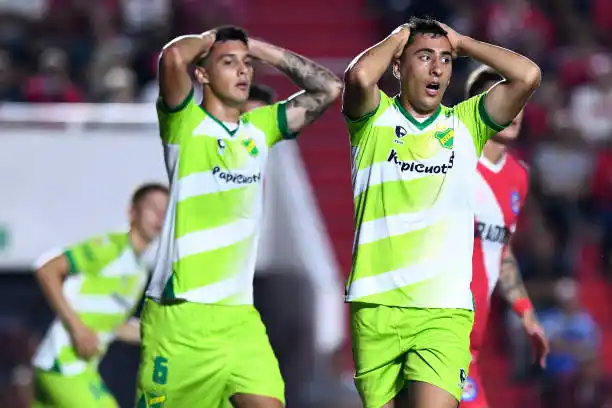 Defensa y Justicia, obligado a ganar
