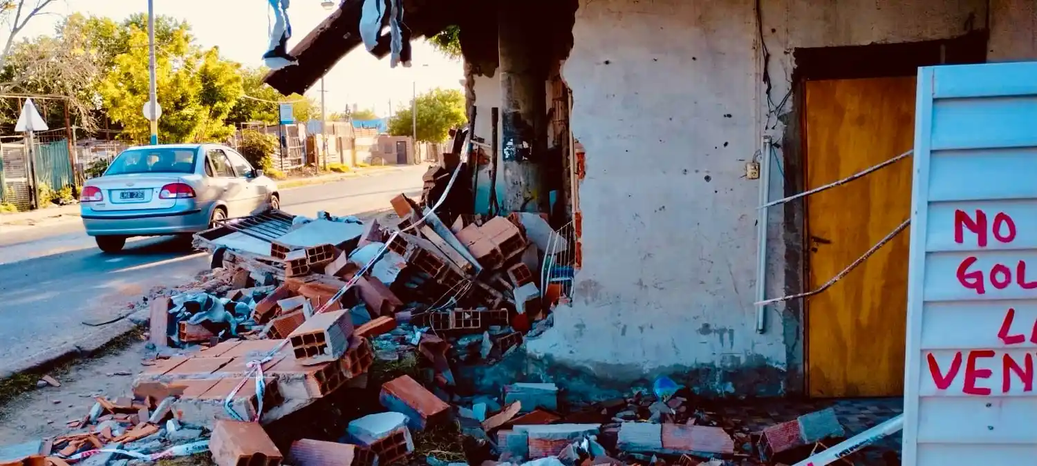 El Jefe de la Policía de Rosario explicó en qué marco se dio el choque de un patrullero contra una vivienda y si habrá una compensación del Estado