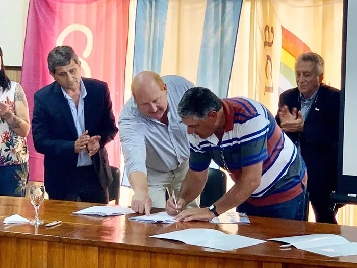 Lobería se sumó a la Red  de Municipios Cooperativos