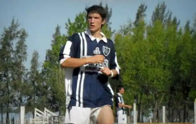 Murió otro futbolista que se descompensó en la cancha