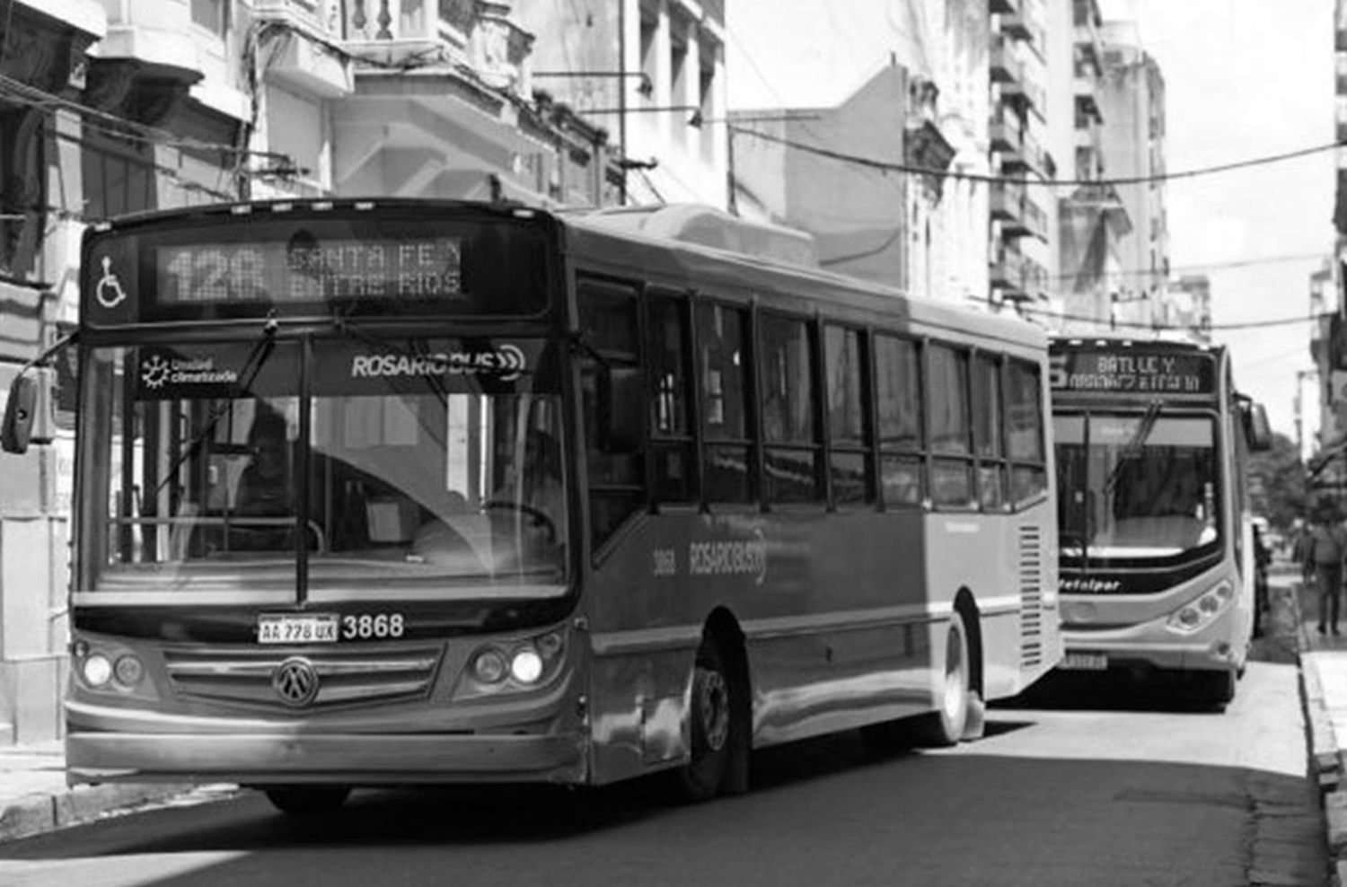 Los colectivos dejaron de rodar en Rosario: arrancó el paro por tiempo indeterminado de la UTA