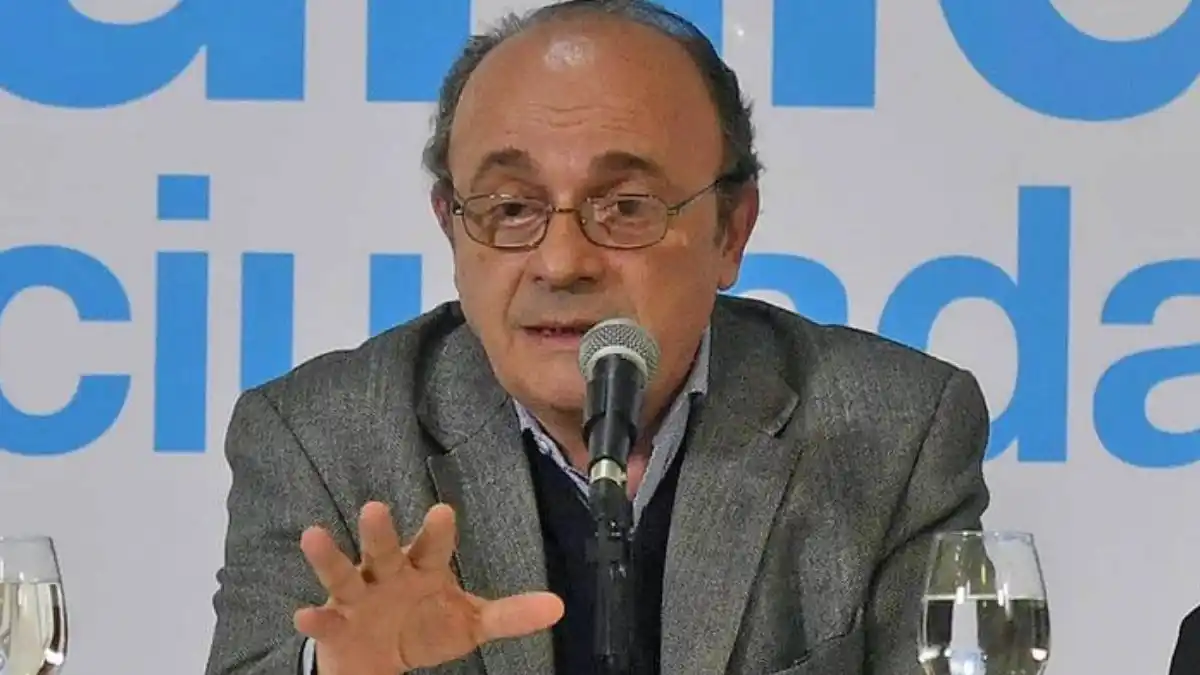 Moreau se “enojó” con Tolosa Paz por no incluir a los radicales: “Yo tengo 5 hijos”