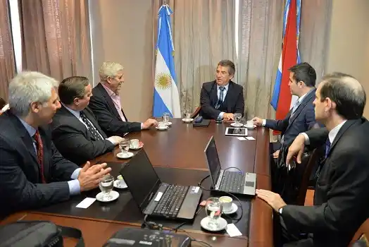 Telefónica le presentó a Urribarri un plan de inversiones 