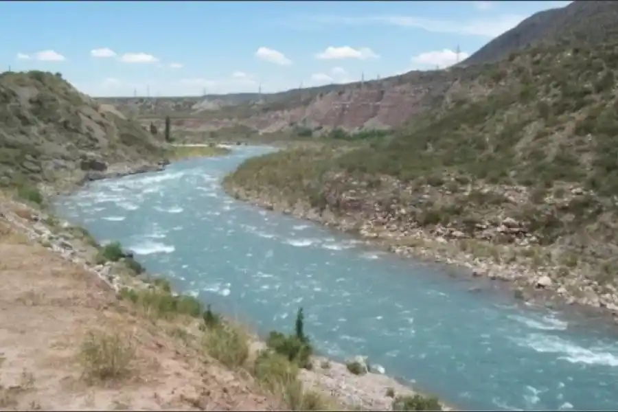 Tragedia en Mendoza: joven instructor de rafting murió ahogado en una excursión