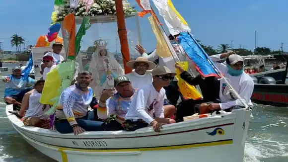 Así se vivió el día de La Virgen del Valle en Lechería (+fotos)