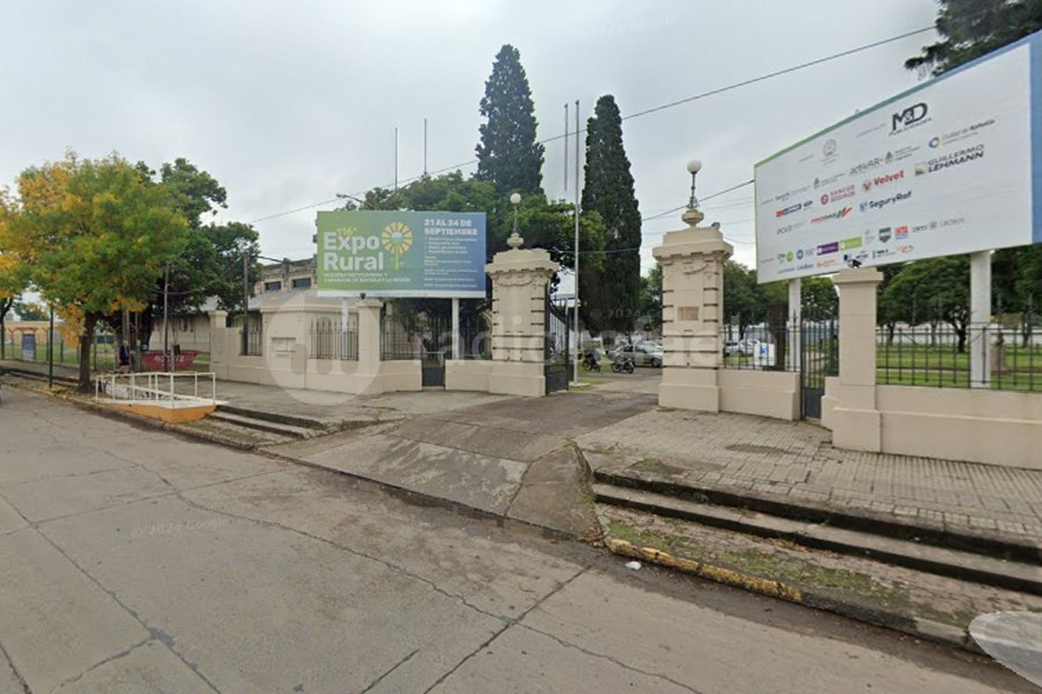 Lo sorprendieron intentando robar una caja de electricidad en el predio de la Sociedad Rural