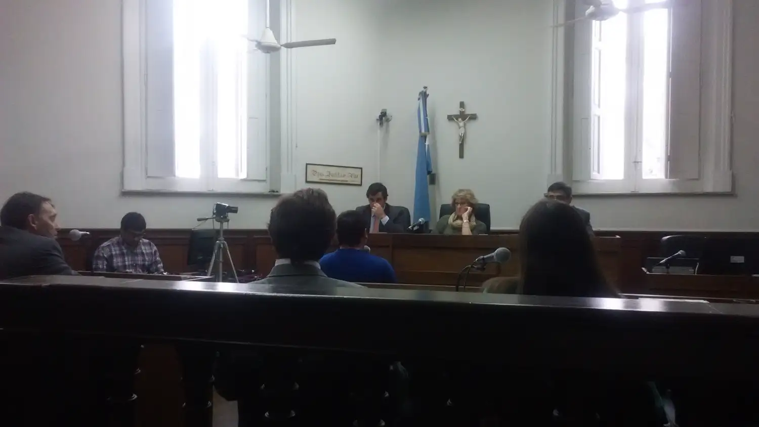 Le clavó un cuchillo en el cuello, quedó libre y Casación ordenó un nuevo juicio