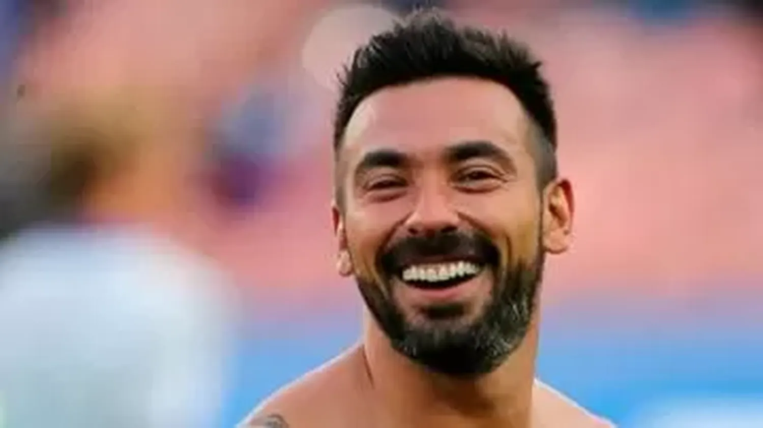 Preocupación por el Pocho Lavezzi: lo apuñalaron y está internado en Uruguay.