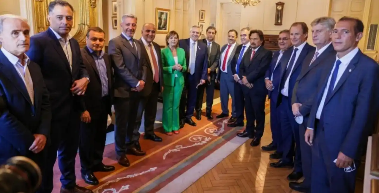 Reforma de la Corte Suprema: algunos gobernadores le llevan al Presidente un proyecto