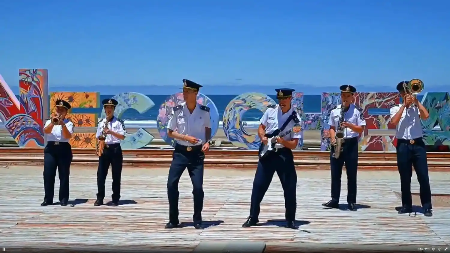 Las imágenes se registraron en destinos turísticos de la Provincia.