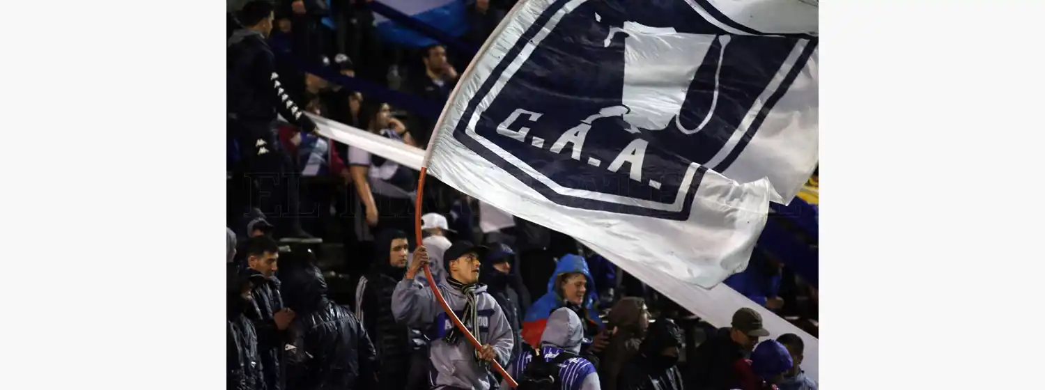 Alvarado sigue de fiesta