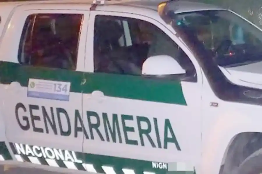 Procesaron a dos gendarmes por un operativo irregular que terminó con un joven baleado