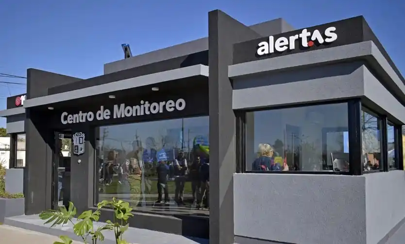Instalan un nuevo Centro de Monitoreo en la Plaza Peruzzotti