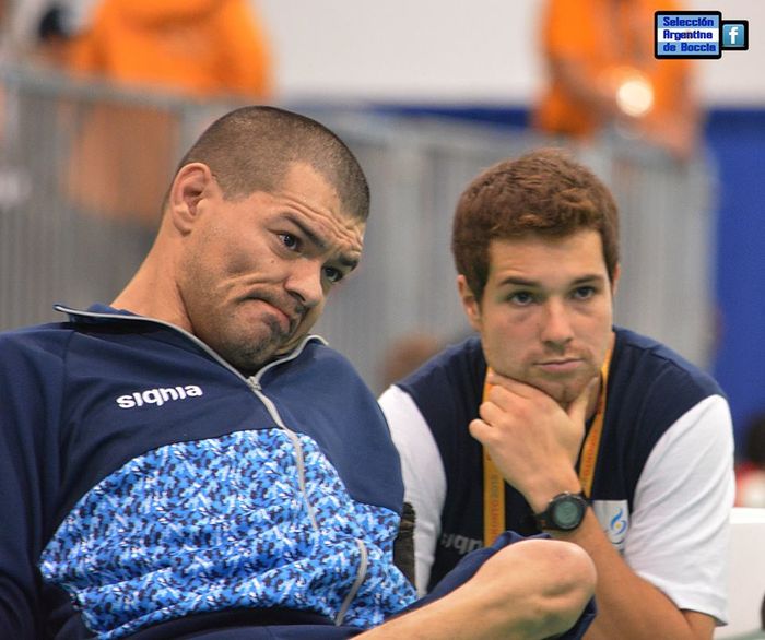 Mauricio Ibarbure junto con Agustín Molpeceres en la competencia de hoy. (Foto: Facebook Selección Argentina de Boccia)