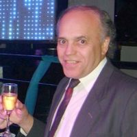 Muestras de pesar por el deceso de Daniel Pizarro, uno de los rostros más reconocidos de la TV local