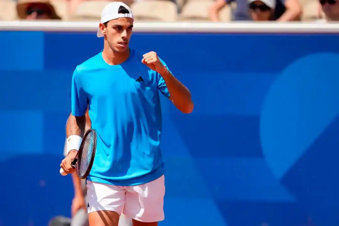 Copa Davis: Cerúndolo le ganó a Musetti, Báez perdió ante Sinner y la serie ante Italia quedó igualada