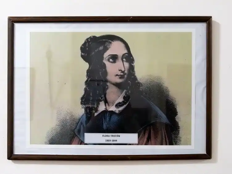 logia flora tristán - 4