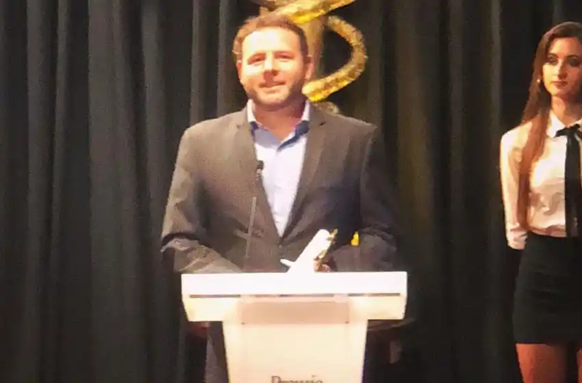 Nicolás Mondino fue distinguido con el prestigioso premio Caduceo